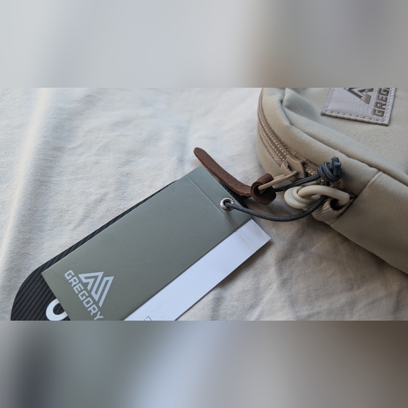 Gregory Ladybird Crossbody Bag Sand - Picture 3 of 8